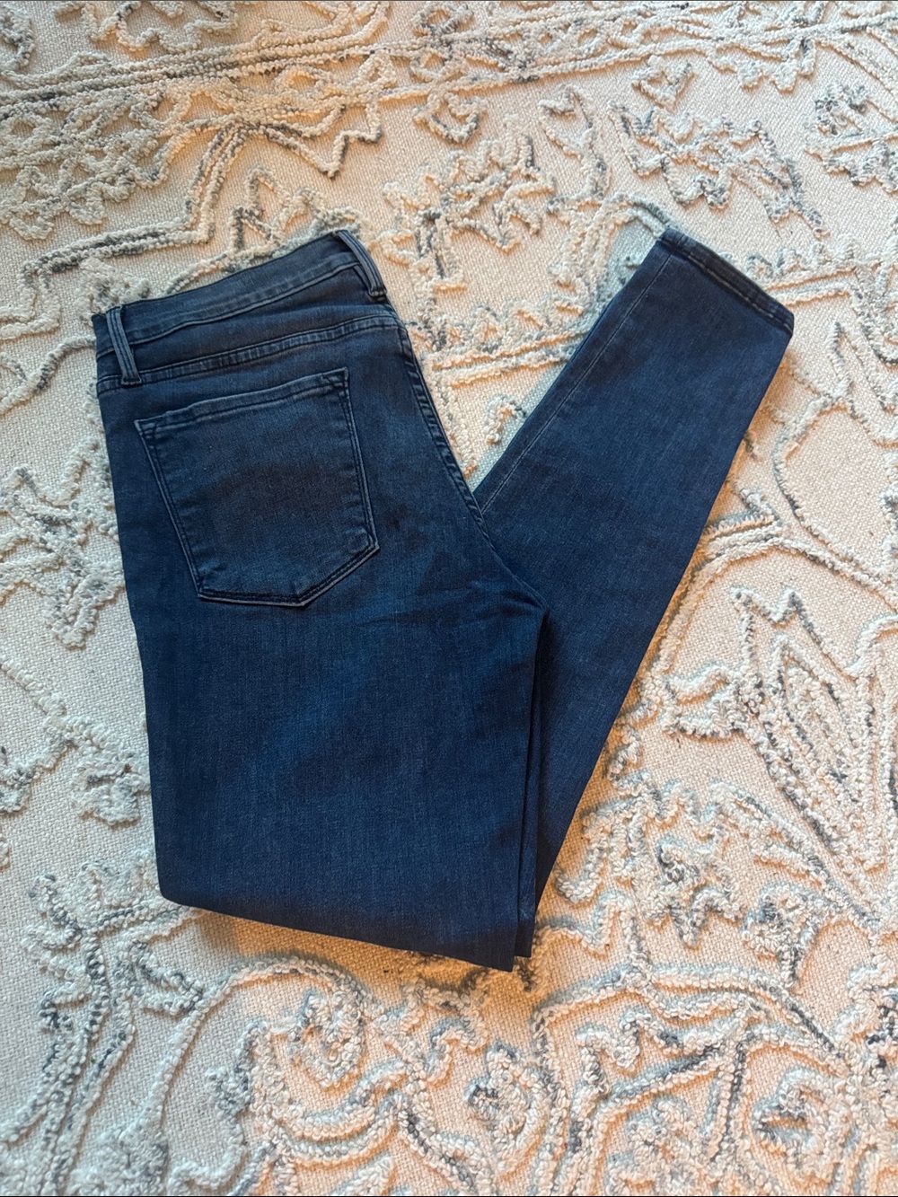 Frame Denim Skinny Jeans in Deep Indigo